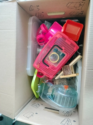 vand custi pentru rozatoare, echipate complet cu f multe accesorii