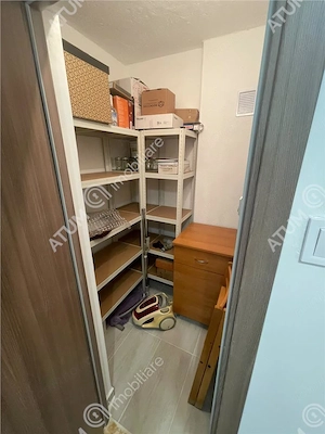 Apartament 3 camere decomandate balcon zona Vasile Aaron din Sibiu - imagine 17
