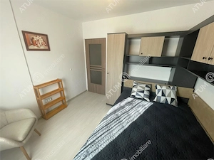 Apartament 3 camere decomandate balcon zona Vasile Aaron din Sibiu - imagine 8