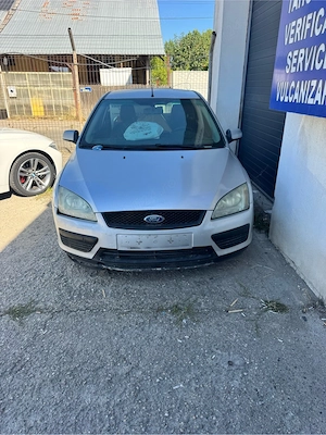 Ford focus 2006 1.6 dci 90cp - imagine 4