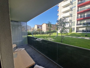 Apartament 2 camere, complet mobilat si utilat, balcon si parcare - imagine 12