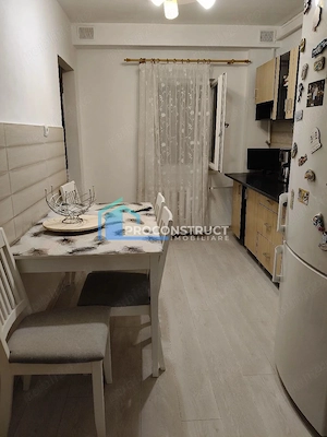 Apartament 3 camere semidecomandat, 2 băi și boxă – Zona Lipovei - imagine 5