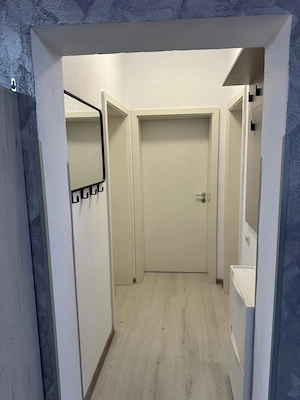 Apartament ultra modern - imagine 8
