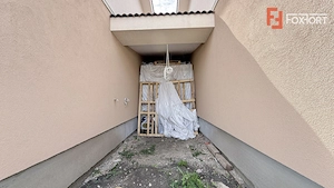 Duplex de vanzare, 4 camere despartit prin garaj - toate utilitatile Mosnita - imagine 2