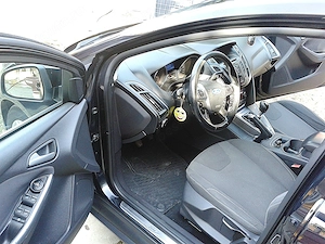 Ford-Focus-1,6-Tdci-Titanium - imagine 7