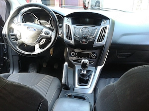 Ford-Focus-1,6-Tdci-Titanium - imagine 8