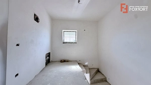 Duplex de vanzare, 4 camere despartit prin garaj - toate utilitatile Mosnita - imagine 16