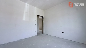 Duplex de vanzare, 4 camere despartit prin garaj - toate utilitatile Mosnita - imagine 13