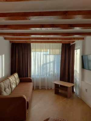 inchiriere apartament 45 mp zona liceelor pedagogic,  economic,  papiu
