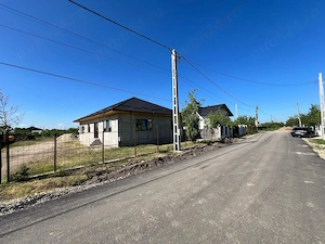 Casa + teren  Loc. Ștefan cel Mare, str. Ionel Brătianu - imagine 3