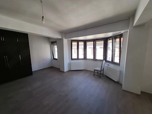 Inchiriez apart 3 camere Boul Rosu ID: RH-45633-property - imagine 4