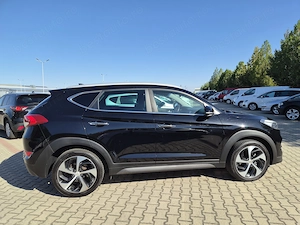 = HYUNDAI TUCSON 1.7 T.Diesel Navi Xenon Led 2016 E6 = 9.990 e.  = - imagine 8