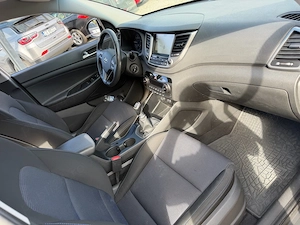 Hyundai Tucson -An 06.2017 - Motor 1.7 CRDI 116cp - E6 - Navigatie - Camera marsarier - RAR Efectuat - imagine 5