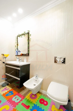 Vanzare casa frumoasa pe un singur nivel situata in Galati, zona Parc - imagine 4