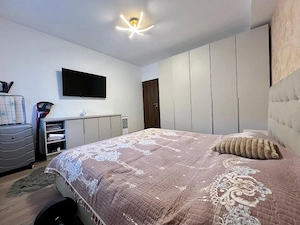 Casa cu 2 camere, 54 mp, curte comuna, parter - Zona Freidorf - imagine 5