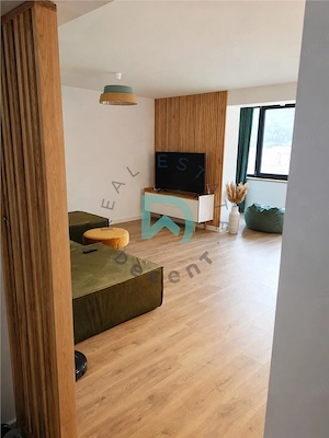 Apartament 3 camere Ultracentral, 107 mp - Brasov - imagine 2