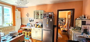 Apartament 2 camere decomandate,etaj 3,orientare sud, Maratei - zona Gradinita "Floare de colt" - imagine 4