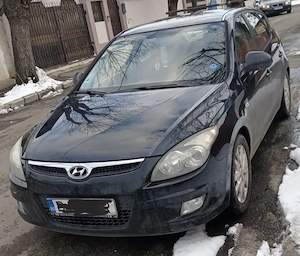 Hyundai i30 1,4 benzina 2010 - imagine 2