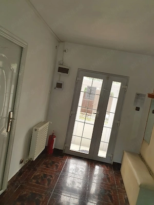 Vindem apartament în vila  - imagine 7