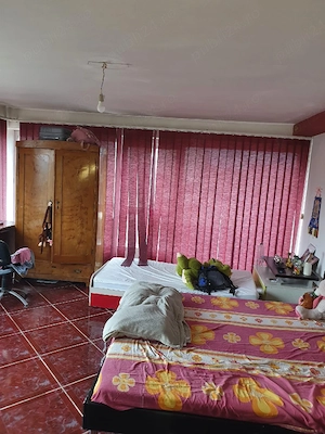 Vindem apartament în vila  - imagine 10