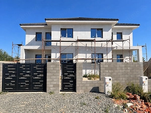 Duplex modern în Moșnița Veche – 365 mp teren 115 mp/utili Comision 0
