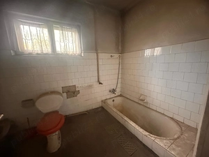 Casă ultracentrală din cărămidă-800 mp teren- necesita renovare - imagine 5