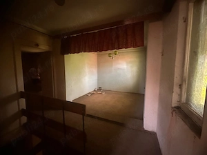 Casă ultracentrală din cărămidă-800 mp teren- necesita renovare - imagine 10