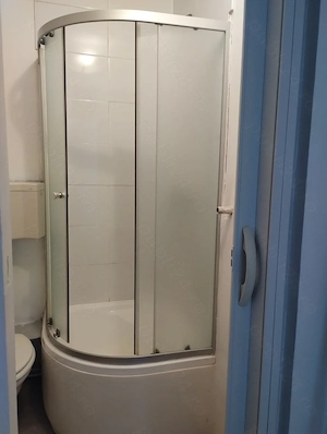 Vând apartament o cameră Iza - imagine 10