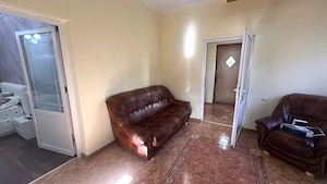 Casa singur in curte, teren 500mp Calea Dumbravii - imagine 4
