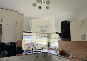 Casa individuala 5 camere 3 bai si garaj Cisnadie - imagine 16
