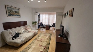 🏡 Apartament 3 camere – Mazepa | Etaj 1 | 450 Euro/luna