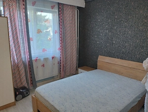Vand apartament cu 2 camere 