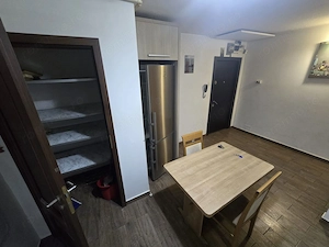 Aproape de Spitalul Judetean. Mobilat. Boxa la subsol - imagine 11