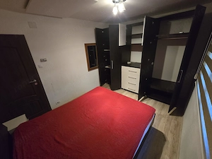 Aproape de Spitalul Judetean. Mobilat. Boxa la subsol - imagine 4