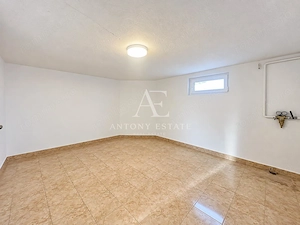 Antony Estate | Casa de inchiriat | Nemobilata | Oncea - imagine 8