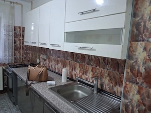 Apartament 3 camere decomandat Lipovei langa Pizzeria Thalia parter cu balcon centrala proprie - imagine 2