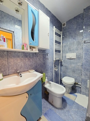 Apartament 3 camere imbunatatit parter balcon Micro 40 - imagine 9
