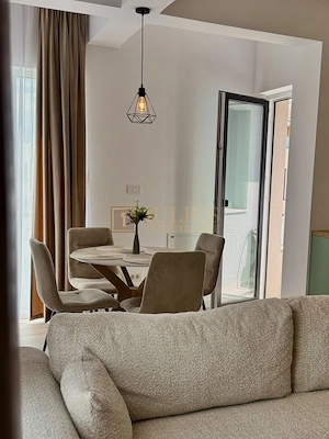 Prima inchiriere| 2 camere| Torontalului (Nord)| parcare| balcon - imagine 5