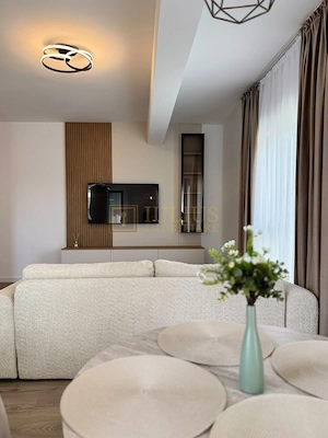 Prima inchiriere| 2 camere| Torontalului (Nord)| parcare| balcon - imagine 4