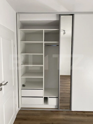 Apartament 2 camere, LUX, 60mp la casa, curte 40mp, langa Aeroport, Dezmir  - imagine 6