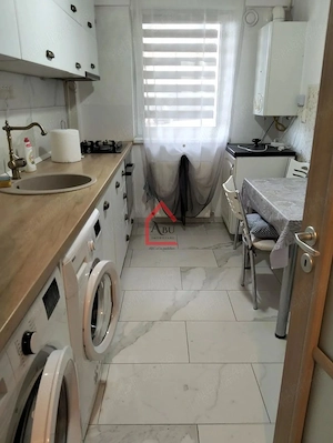 2 camere Platou Galata- NOU
