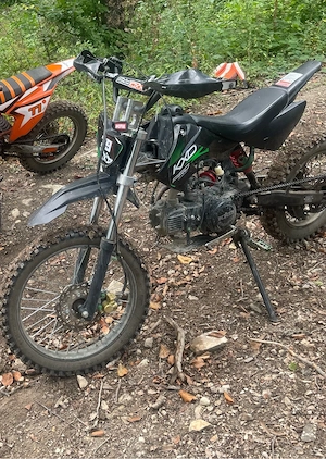 Vând cross kxd