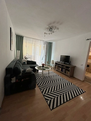 Inchiriere apartament 3 camere-Galeriile Titan - 650 eur luna + comision AGENTIE (50% chirie 1 luna) - imagine 9