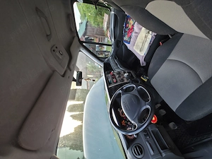 Iveco Daily an 2010 km putini - imagine 5