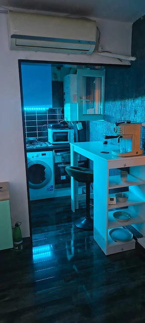 Proprietar vând ap la parter cu. 2 camere cu centrala - imagine 4