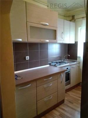 Apartament spatios 2 camere - Tractoru - imagine 6