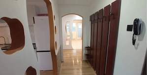 Apartament, luminos si spatios, spre inchiriere, zona semicentrala - imagine 4