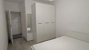 Inchiriez aparatment 2 camere decomandat Viva Berceni - imagine 4