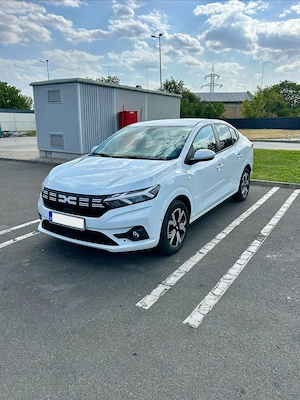 Dacia Logan 3 TCe90 CVT