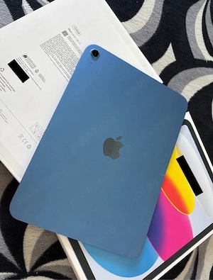 iPad A16 11   2025  128GB Blue -DEFECT+cutie